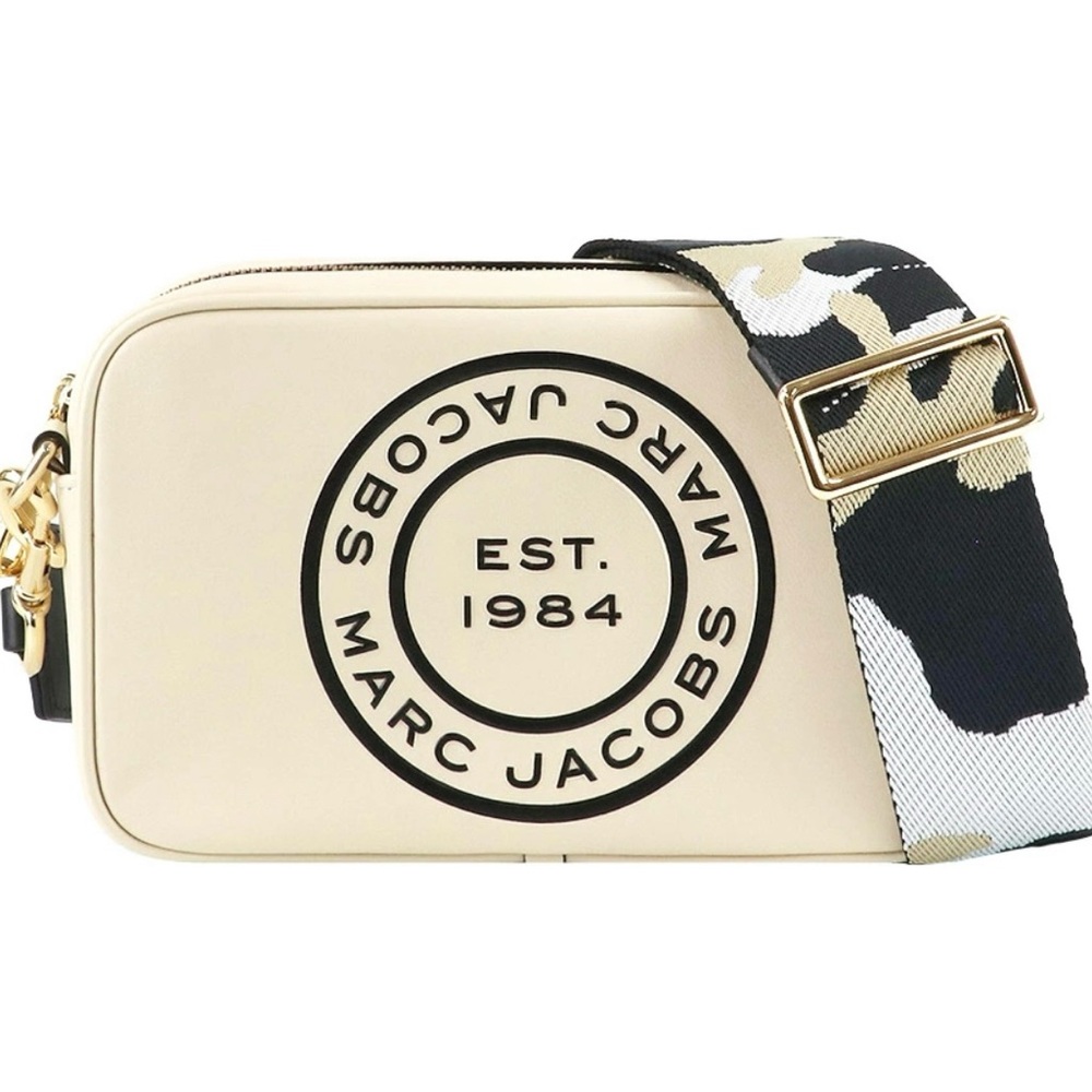 ☀️SUBMIT OFFER!Marc Jacobs Marshmallow Crossbody Bag☀️